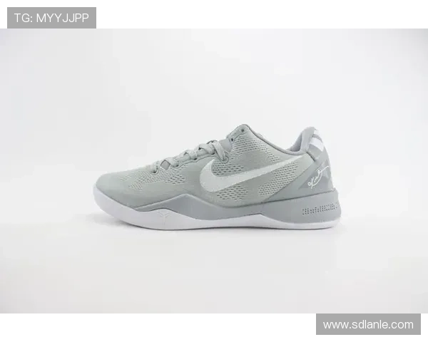 迎接世界杯刺客足球鞋灵感下的Kobe8Mambacurial复刻版即将上市